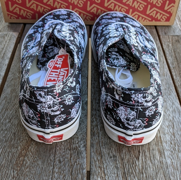 Van's Authentic Flash Skull Size 10 - Picture 3 of 7